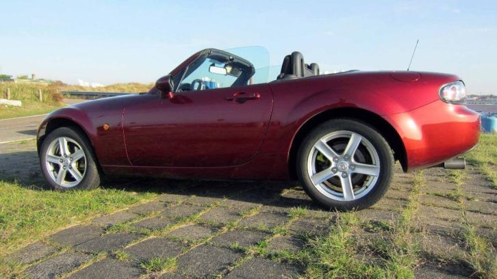 Mazda Mx 5, 1.8 NC, airco, roodmetallic, 2006