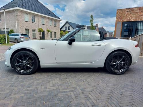 Mazda MX-5 2.0 Skyactiv-g 160pk I-eloop 2017 White Ceramic