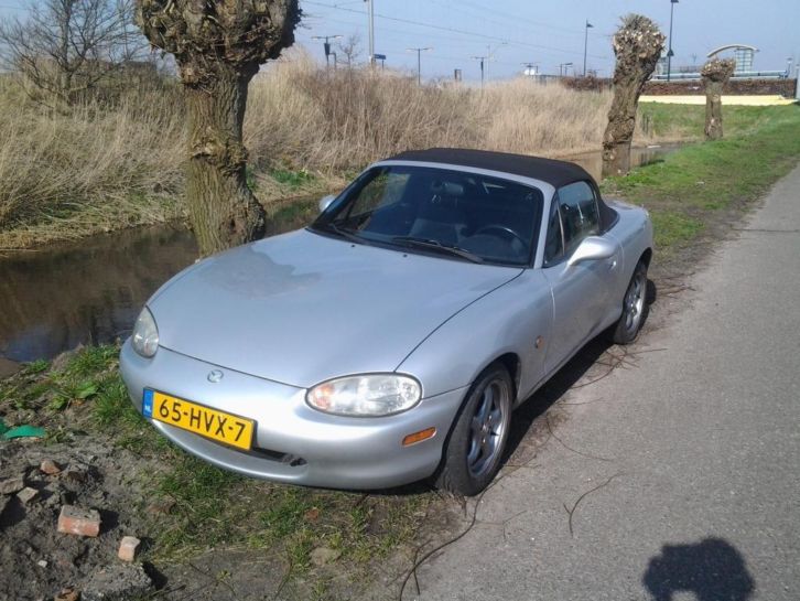 Mazda MX5 1.6 I 1998 Grijs