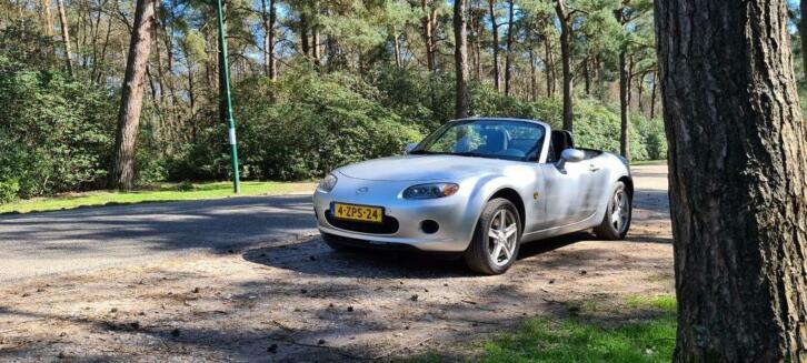 Mazda MX5 1.8 Touring - Gereviseerde motor 121000km