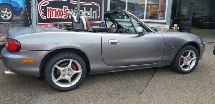 Mazda MX5 MX-5 1.6 I 2002 Grijs luxe Phoenix grijs