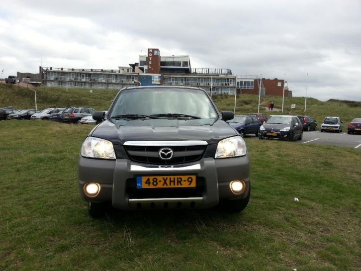 Mazda Tribute 2.0 Exclusive 4WD 2003 Zwart