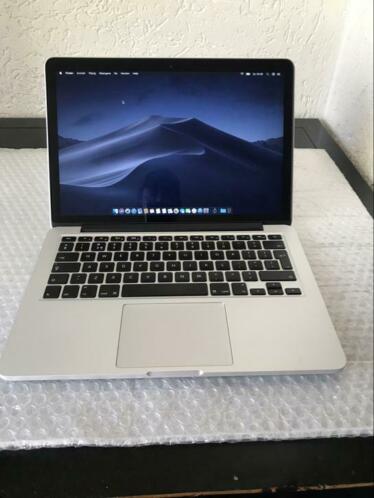 Mb pro 13 retina 11-2015 8gb ram 128gb ssd office 2016