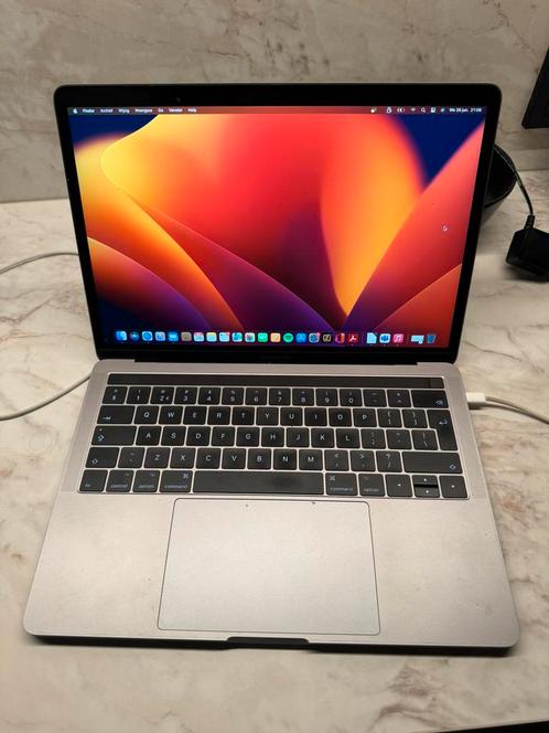 MBBe P TB 13 3.1GI5 256GB SG NLQW met touchbar