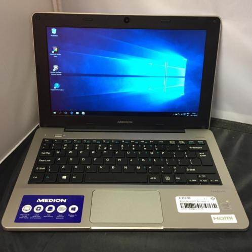 Medion Akoya S2217 Mini laptop  in redelijke staat 