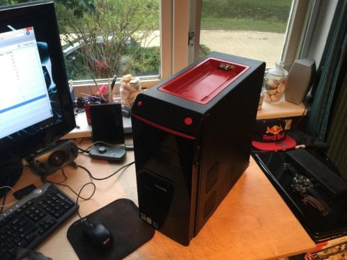 Medion intel Q6400 3gb ddr2 nvidea geforce 9600GT
