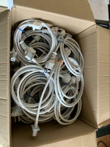 Meer dan 25 Mac Pro power kabels