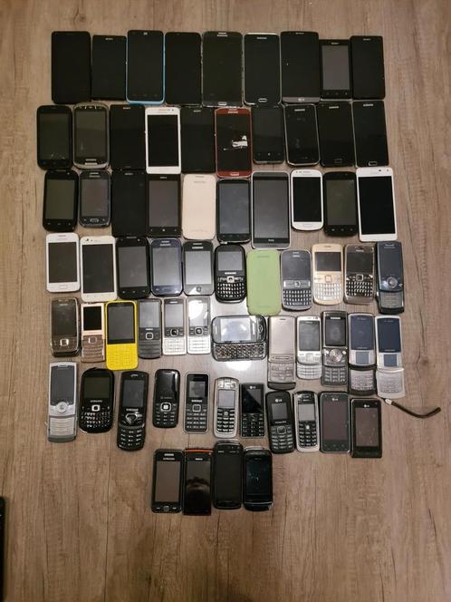 Mega partij telefoonssmartphones Sony Samsung nokia HTC etc