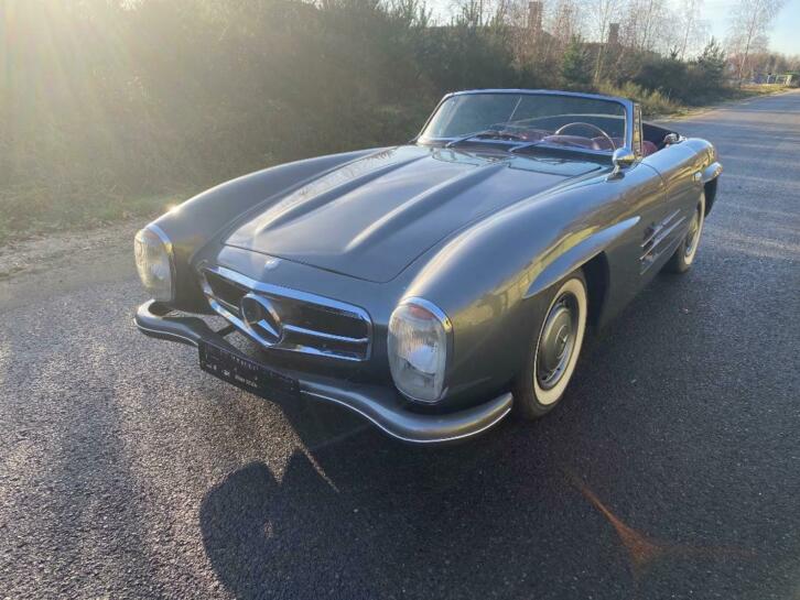 Mercedes 300 sl replica gullwing
