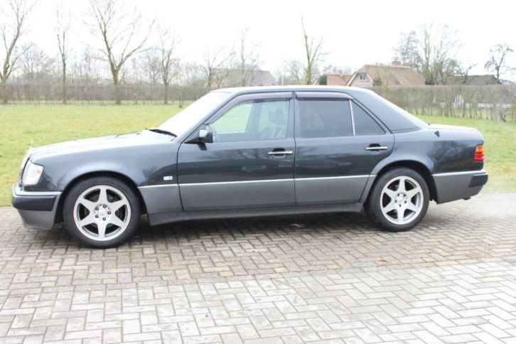 Mercedes 500 E Wolf in Schafpelz