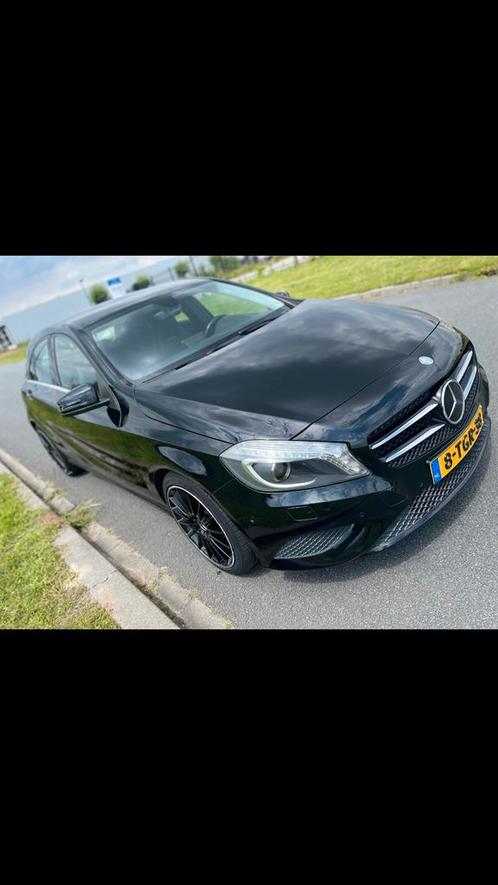 Mercedes A-Klasse A180 1.6 Blue Efficiency 2014 Zwart