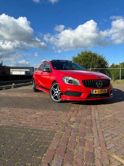 Mercedes A-Klasse A180cdi 1.5 Blue Efficiency 2013 Rood