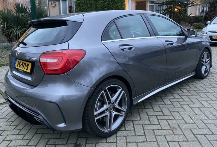 Mercedes-AMG A-Klasse 2.0 A45 AMG 4MATIC Aut7 2014 Grijs