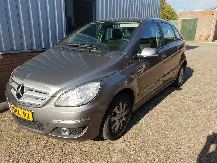 Mercedes B-Klasse 1.5 B150 5DRS 2009 Zilver of Grijs