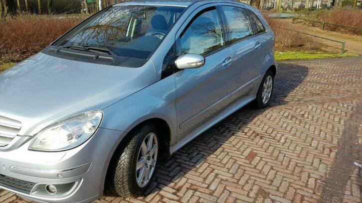 Mercedes B-klasse 200 Turbo 5DRS 2005 Blauw bj 2005