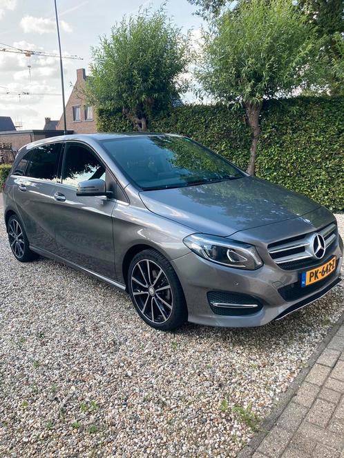 Mercedes B180 7traps Aut Activity Edition 2017 Grijs