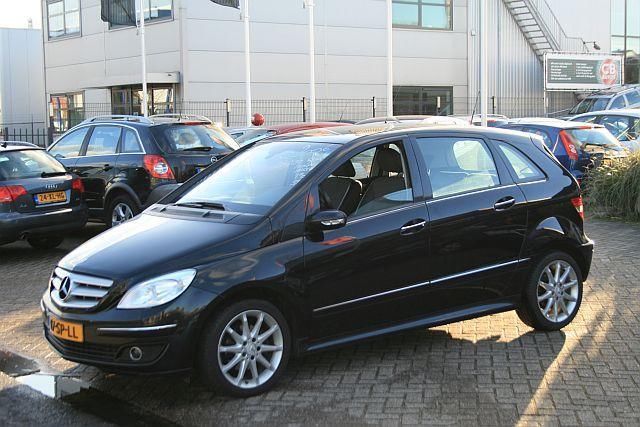 Mercedes B200 Sport AIRCO 151.000KM BJ 03-2006