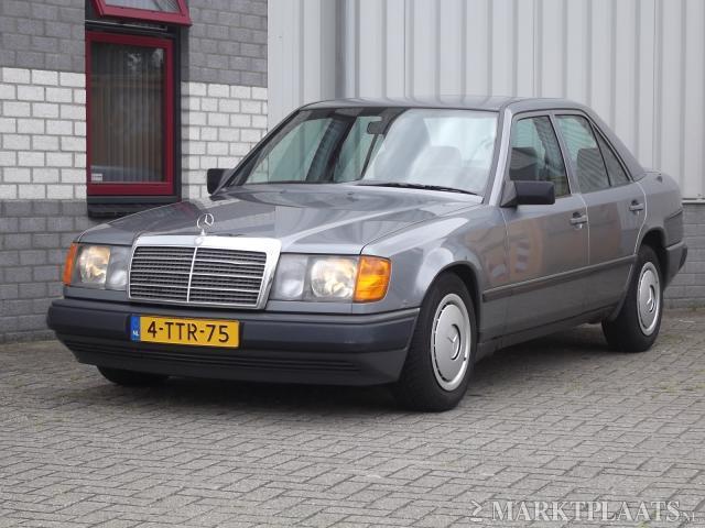 Mercedes-Benz 200-500 (W124) 300 D 4-Matic 1988 Grijs ltltAUTOMAATgtgt