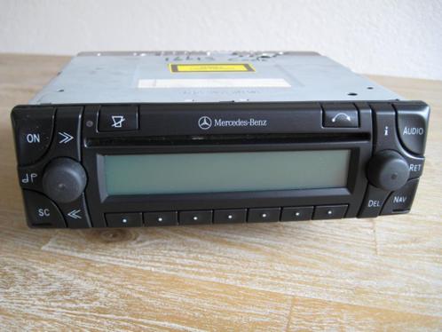 Mercedes Benz Audio 30 APS radiocdnavigatie