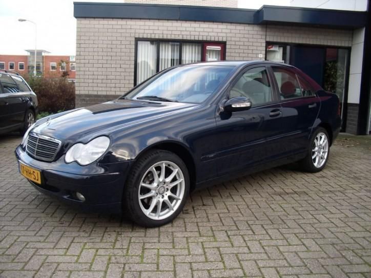 Mercedes-Benz C-klasse 200 CDI Classic (bj 2001)