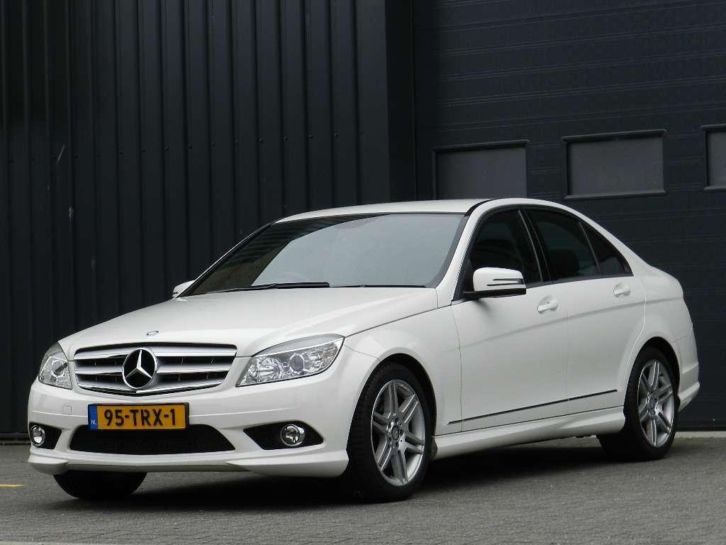 Mercedes-Benz C-Klasse 350 CDI RHD Avantgarde AMG