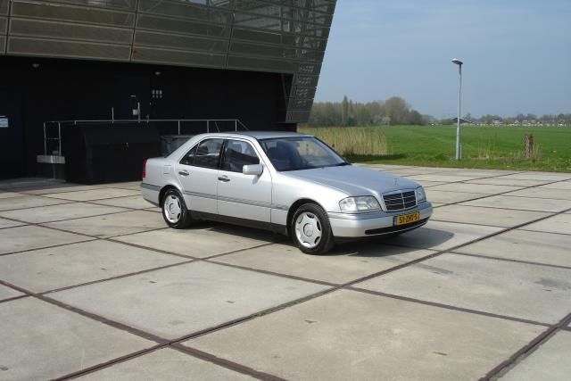 Mercedes-Benz C-Klasse C 180 Elegance, Automaat, Airco, LPG