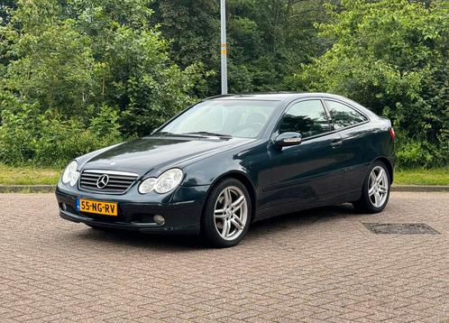 Mercedes-Benz  C200  170PK  PDC  AC  Cruise  Bluetoo