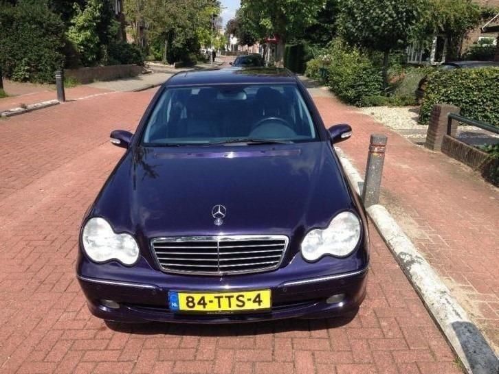 Mercedes-Benz C320, AVANTGARDE, AUT, VOL LEDER, 113.000KM,