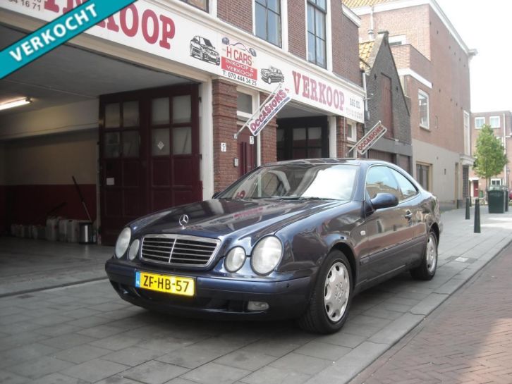 Mercedes-Benz CLK 200 Elegance AIRCO LEER NAP APK rijdt per