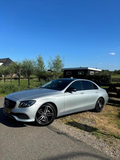 Mercedes-Benz E-Klasse 2.0 E200 Sedan  Dealer onderhouden