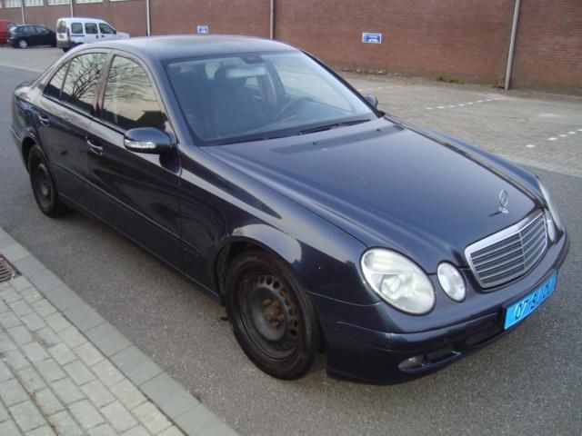 Mercedes-Benz E-Klasse 200 CDI Classic bj1-2006