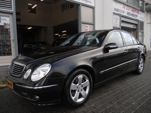 Mercedes-Benz E-Klasse 280 Avantg. AUT 7-Traps Navi Leer Ecc