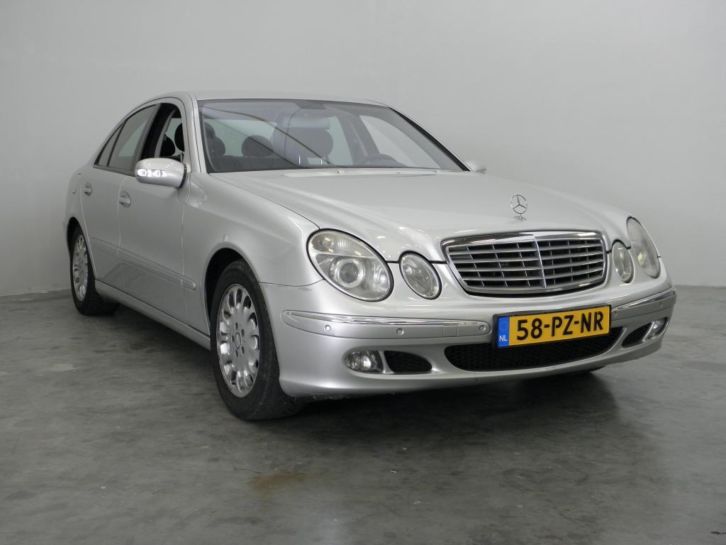 Mercedes-Benz E-Klasse 320 CDI Elegance