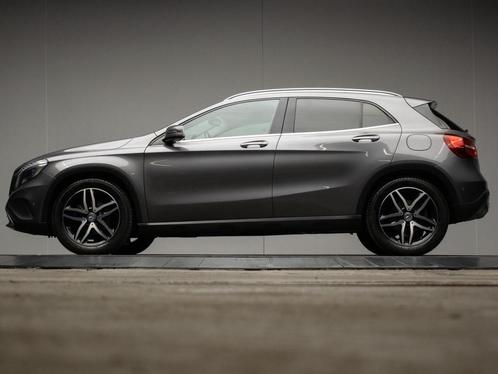 Mercedes-Benz GLA-klasse 200 Ambition AMG FACE LIFT (NAVI,XE