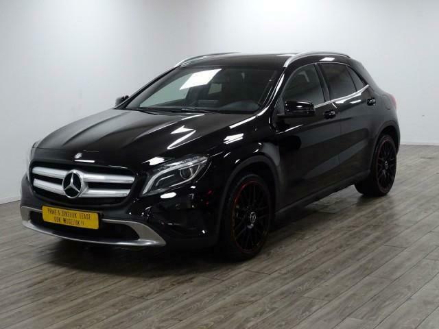 Mercedes-Benz GLA-Klasse 200 Diesel Premium Plus Nr. 013