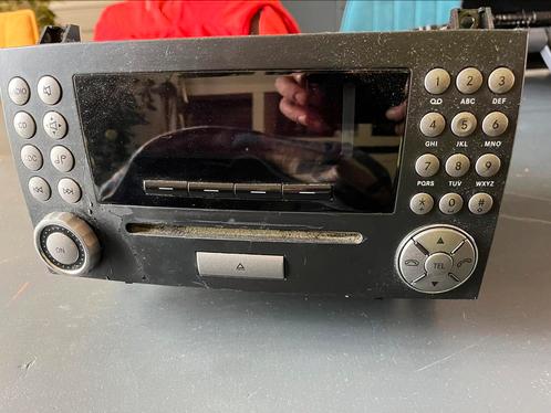 Mercedes Benz SLK (R171) radio