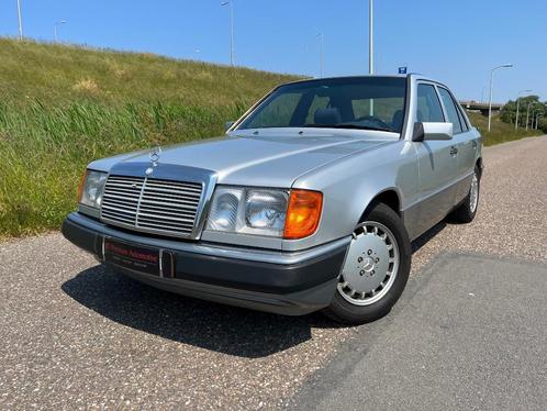 Mercedes-Benz W124 200E - NL - 85.000 NAP - Collectorsitem