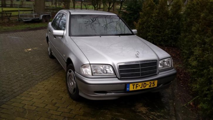 Mercedes C-Klasse 1.8 C180 Sedan Classic 1998 Grijs