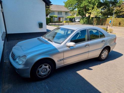 Mercedes C-Klasse 2.0 C180 Sedan AUT 2001 Grijs