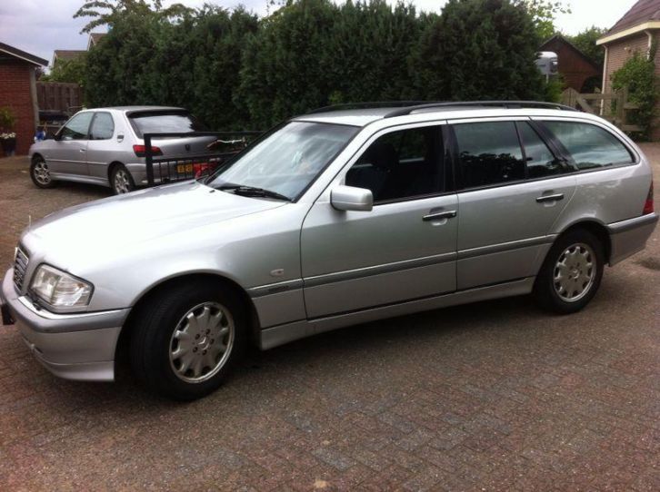 Mercedes C-Klasse 2.0 C200 Combi Classic AUT 1998 Grijs