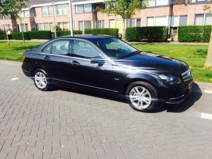 Mercedes C-Klasse 2.2 CDI C180 Sedan AUT 2011 Zwart