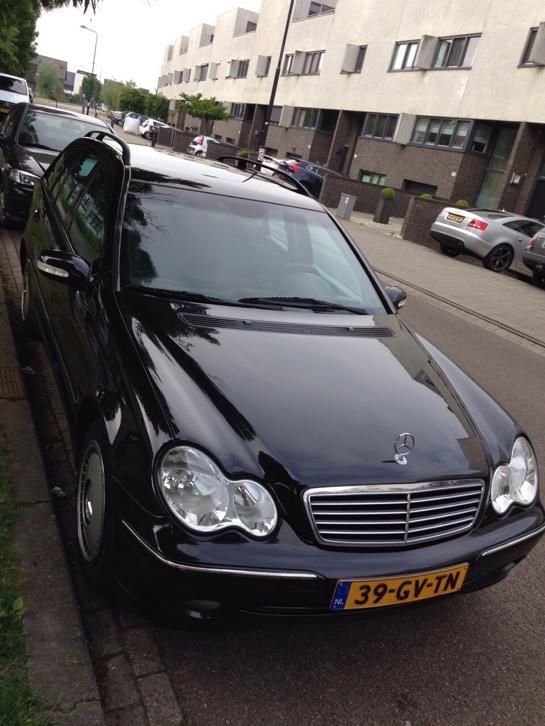 Mercedes C-Klasse 2.2 CDI C200 Combi 2001 Zwart