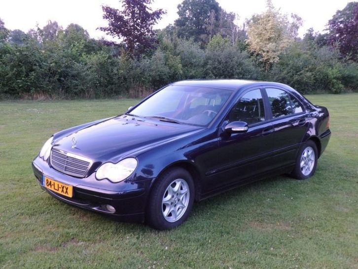 Mercedes C-Klasse 2.2 CDI C200 Sedan AUT 2003 Blauw