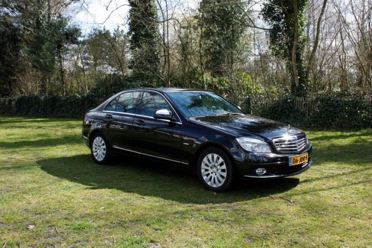 Mercedes C-Klasse 2.5 C230 Sedan AUT 2008 Zwart