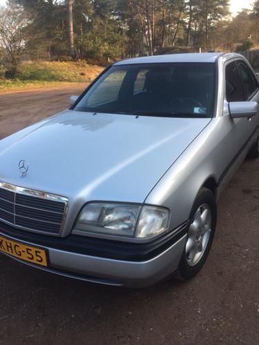 Mercedes C-Klasse 2.5 C250 TurboDiesel 121.000 km