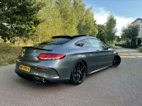 Mercedes C-Klasse C180 Coupe 7G-TR 2016 Grijs Amg pakket