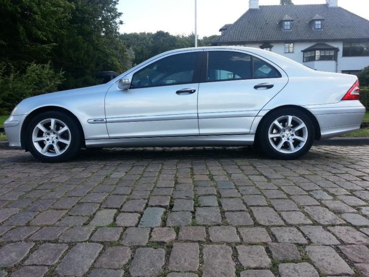 Mercedes C180 Sedan Kompressor (2005) Luxe uitvoering