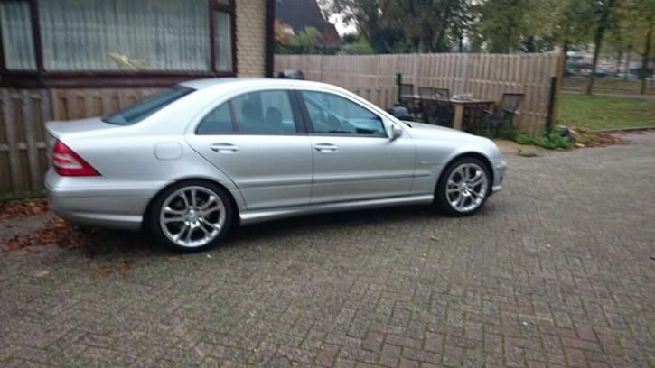 Mercedes c32 amg 18inch nieuwe velgen 