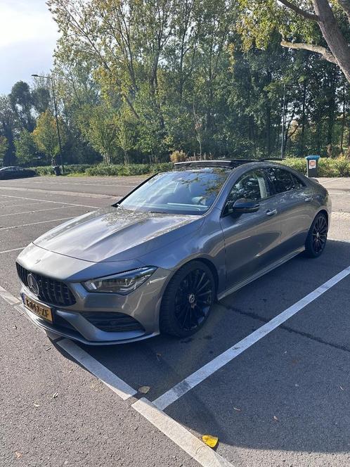Mercedes CLA 180 AMG  Memory  Burmester  Pano  Sfeer