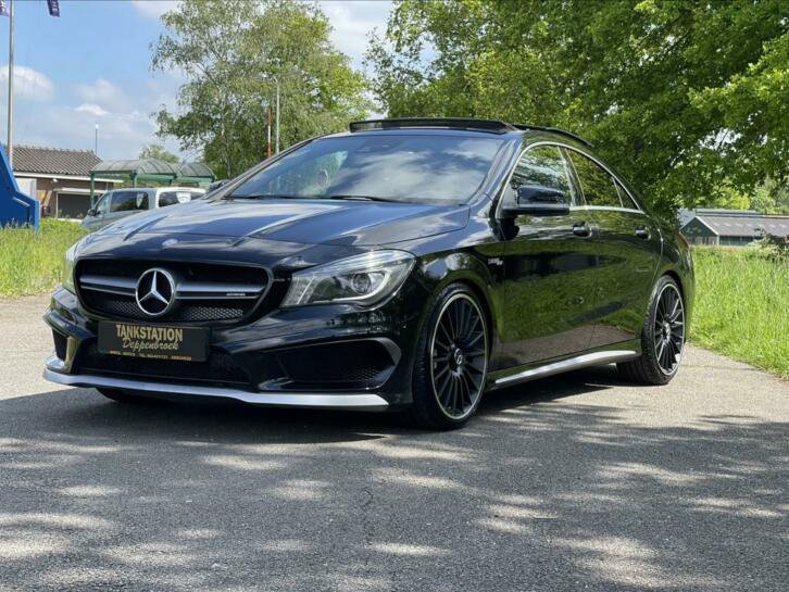 Mercedes CLA 45AMG Dealer Onderhouden 420PK Lage Kilometers